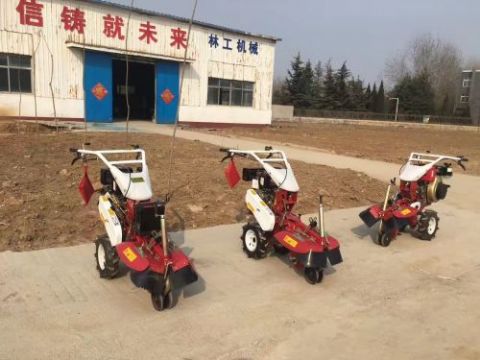 點擊查看詳細信息<br>標題：開溝機　 閱讀次數：2438