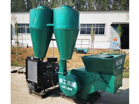 點(diǎn)擊查看詳細(xì)信息<br>標(biāo)題：飼料粉碎機(jī) 閱讀次數(shù)：1865