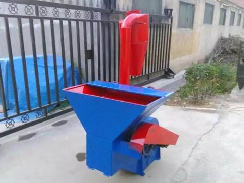 點(diǎn)擊查看詳細(xì)信息<br>標(biāo)題：飼料粉碎機(jī) 閱讀次數(shù)：1856